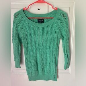 American Eagle Outfitters vintage green sweater size small